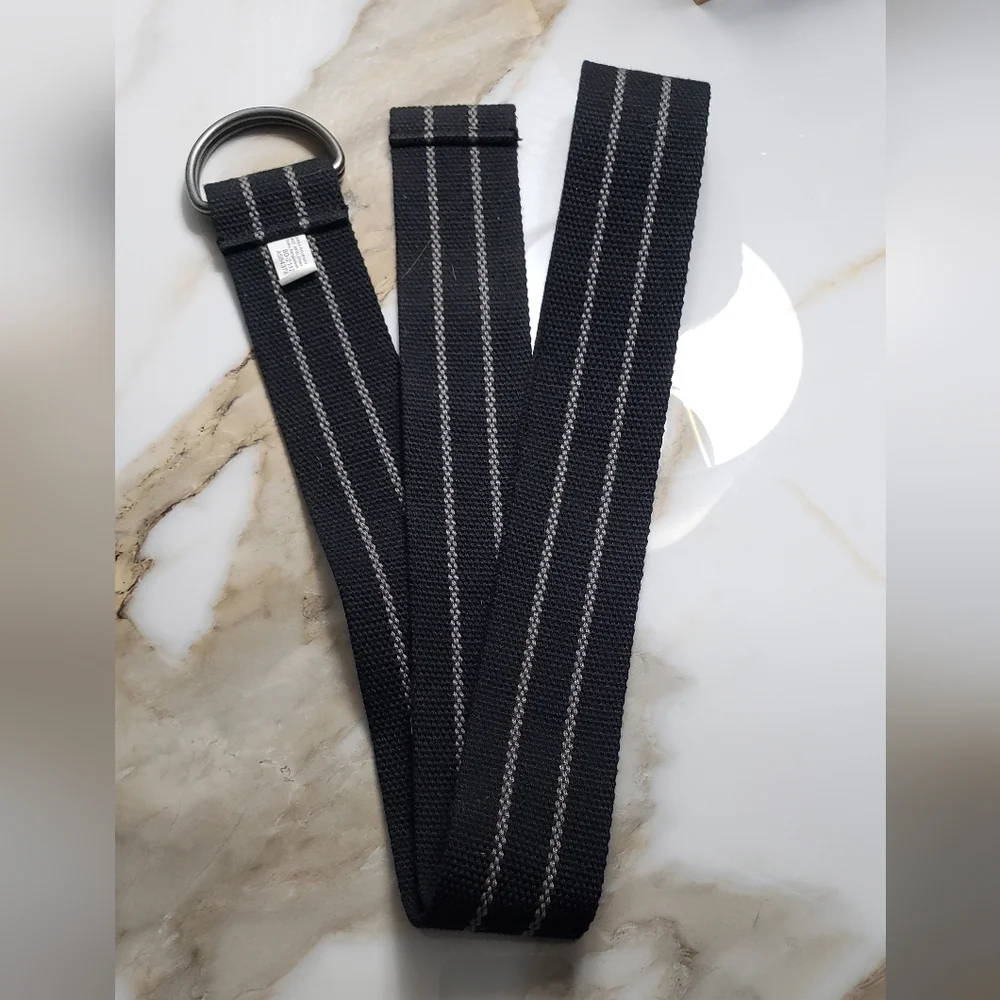 Black belt with gray strip size 43 and smaller
